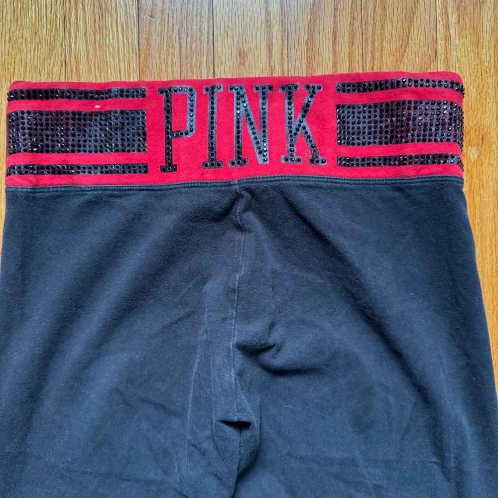 Vintage y2k 2000s/2010s MCbling era Victoria's Secret PINK yoga capri leggings
